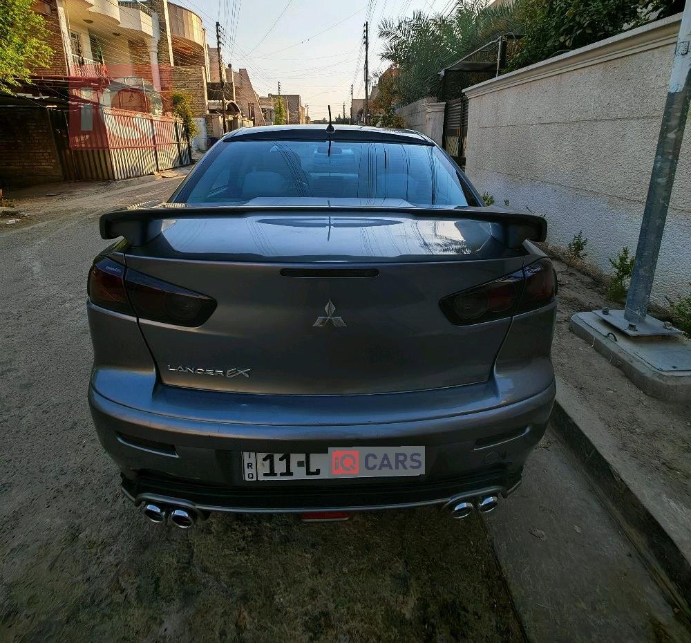 میتسوبیشی لانسەر EX